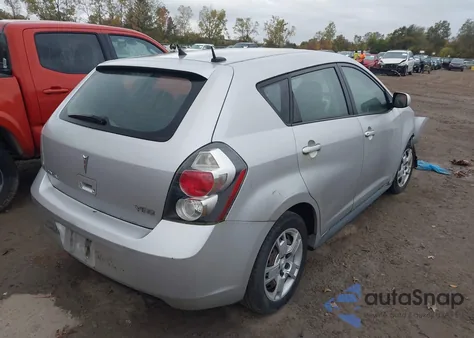2010 Pontiac Vibe from USA, damaged, VIN 5Y2SP6E09AZ417260